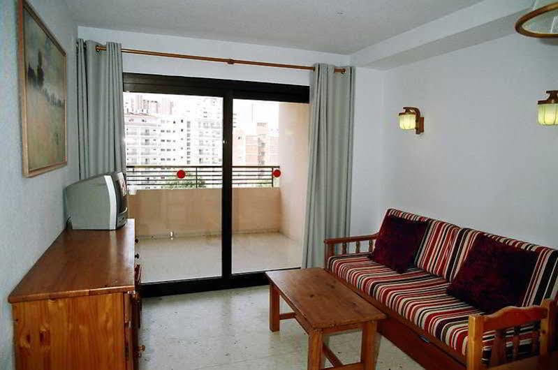 Halley Hotel & Apartments Affiliated By Melia Benidorm Dış mekan fotoğraf